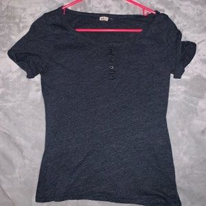 Hollister T-shirt